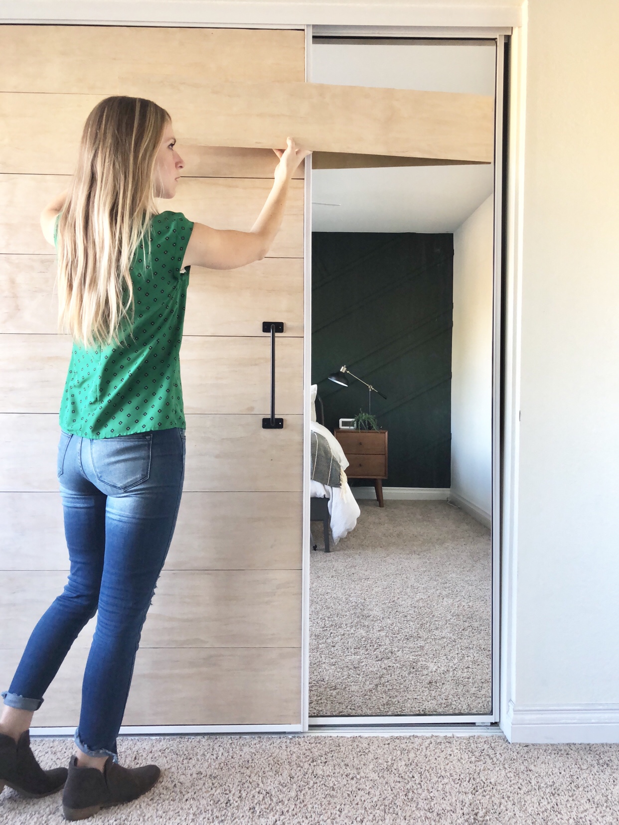 Mirrored Sliding Closet Doors Makeover Dandk Organizer